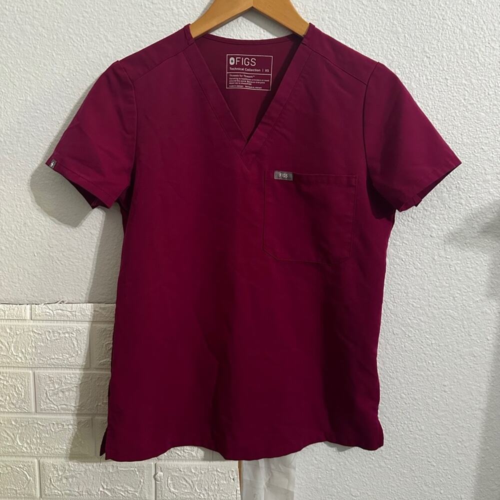 Figs scrub top size xs